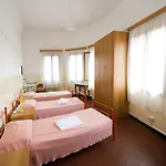 Domus Civica Ostello *