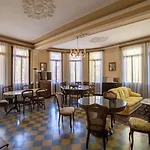 Domus Civica *
