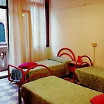 Ostello Domus Civica Venezia