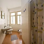 Ostello Domus Civica *