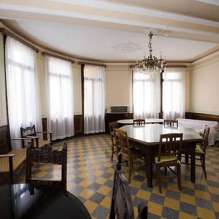 Domus Civica