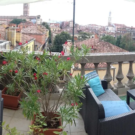 Хостел Domus Civica Венеция