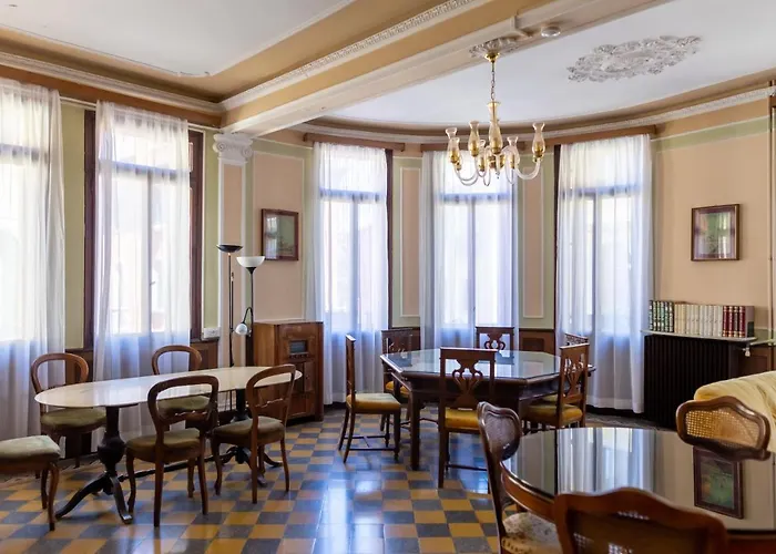 Albergue Domus Civica