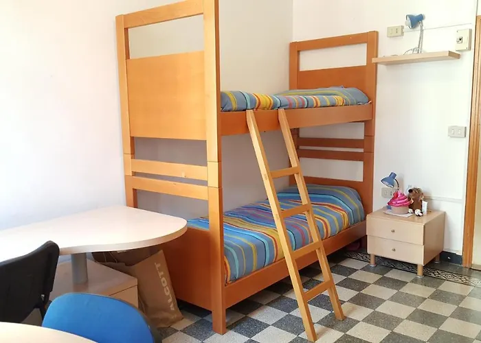 Domus Civica Albergue *