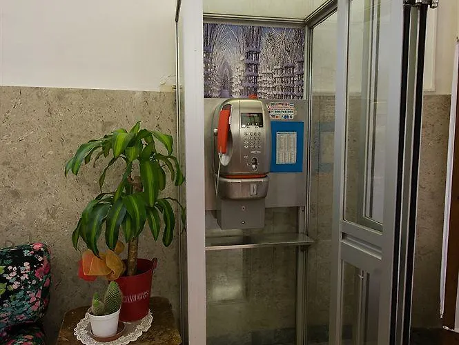 Domus Civica Albergue