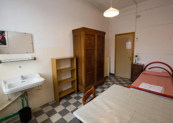 Domus Civica Albergue Veneza