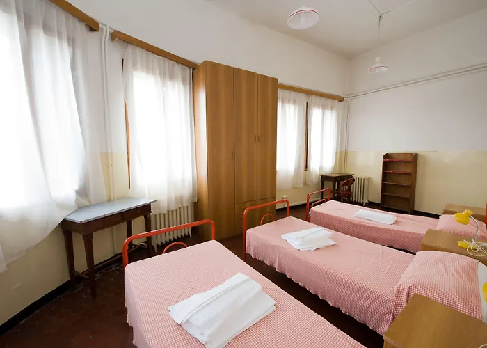 Albergue Domus Civica *