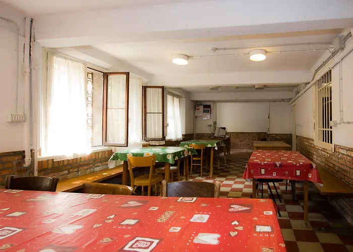 Albergue Domus Civica