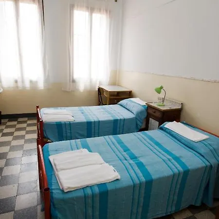 Domus Civica Hostel Benátky
