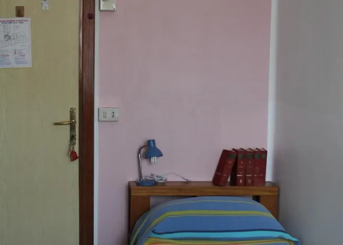 Domus Civica Albergue