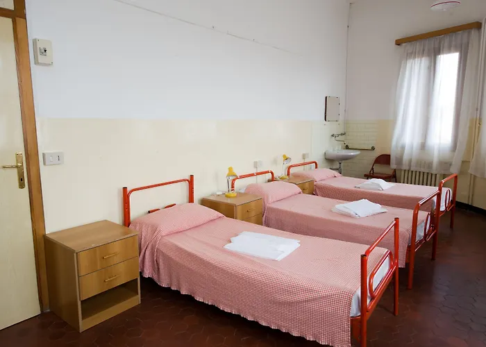 Domus Civica Albergue