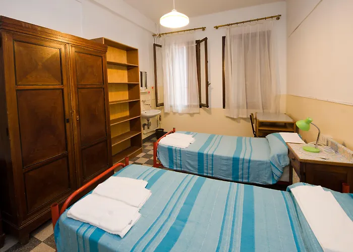 Albergue Domus Civica *