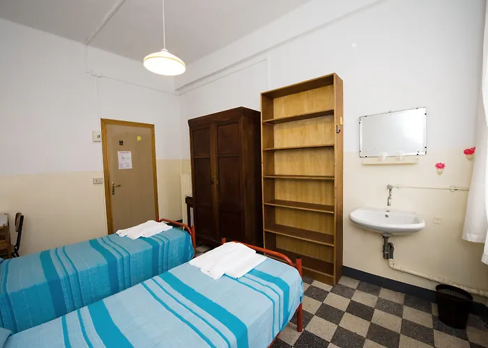 Domus Civica Albergue *