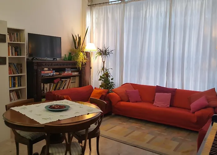 Albergue Domus Civica *